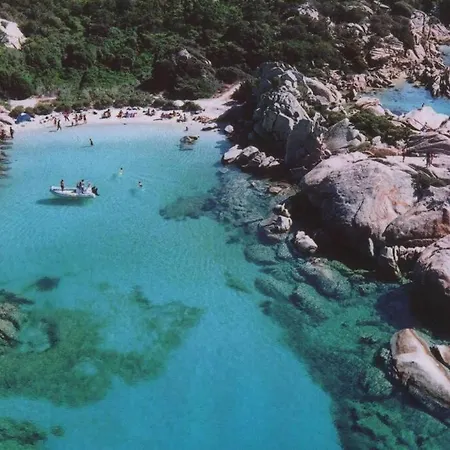 Grazioso Isola Rossa (Sassari)
